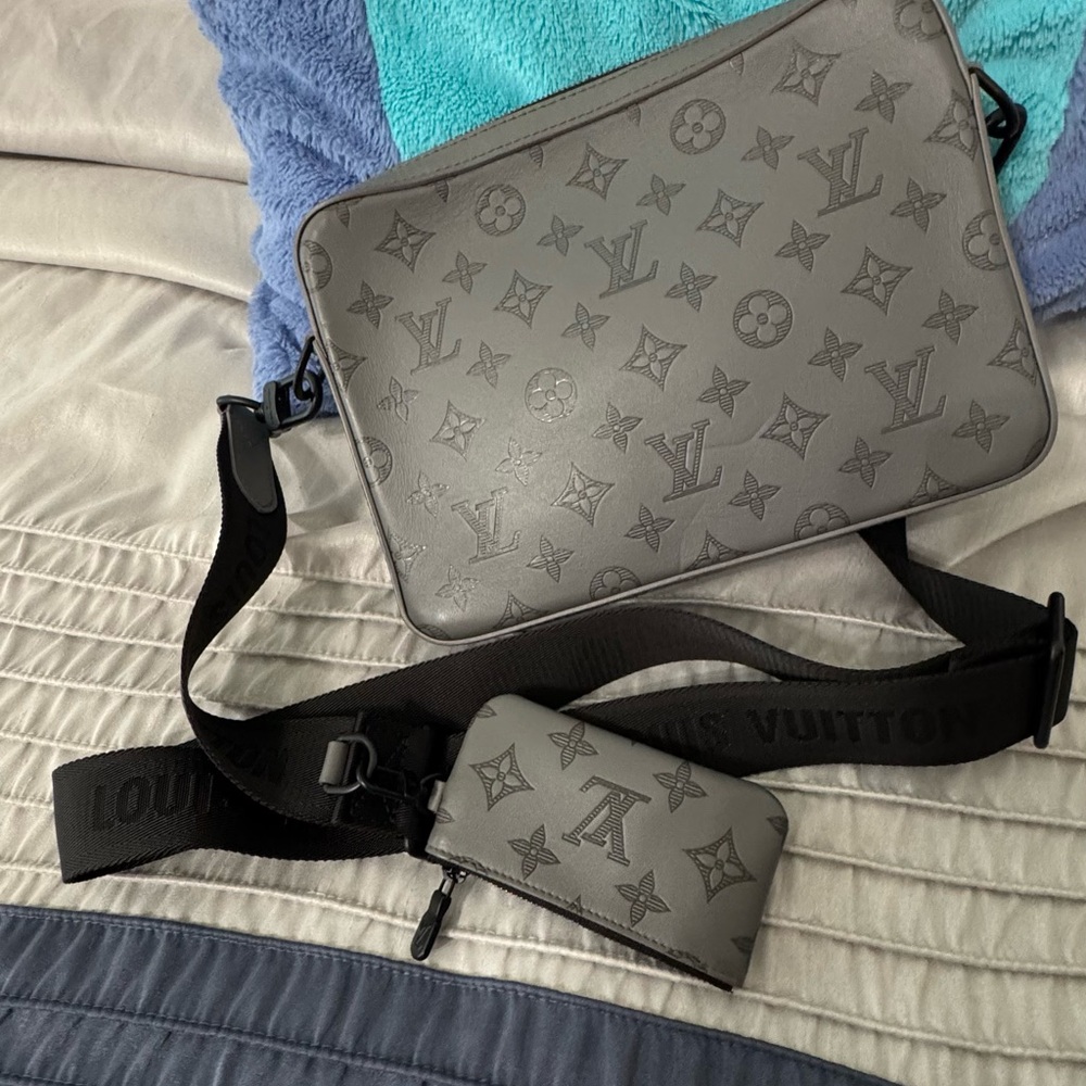 Louis Vuitton sling bag